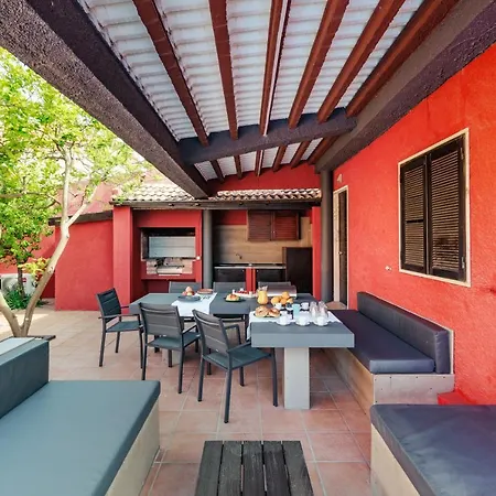 Aroeira Pool House By Lisbon-coast Vacation 沙尔内卡